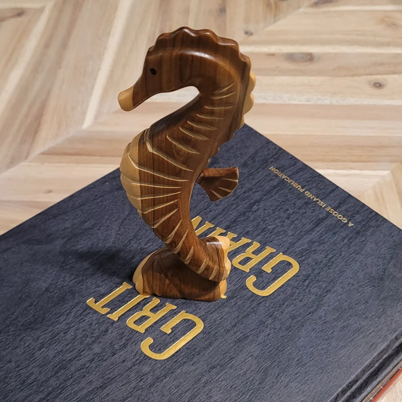 Wood  Hand Carved Seahorse - Picture 2 of 2
